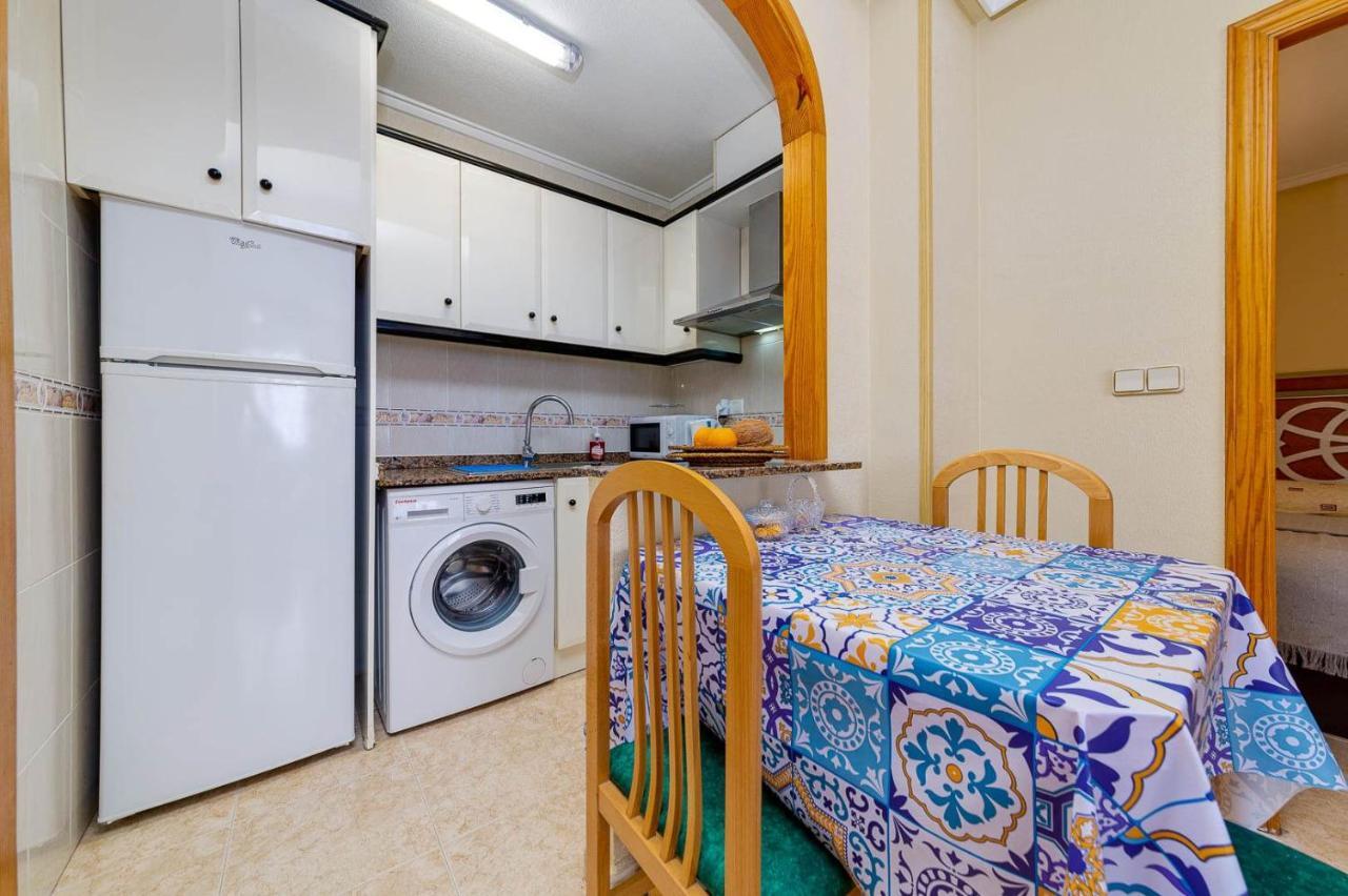 Cozy Appartment Torrevieja At Irina エクステリア 写真