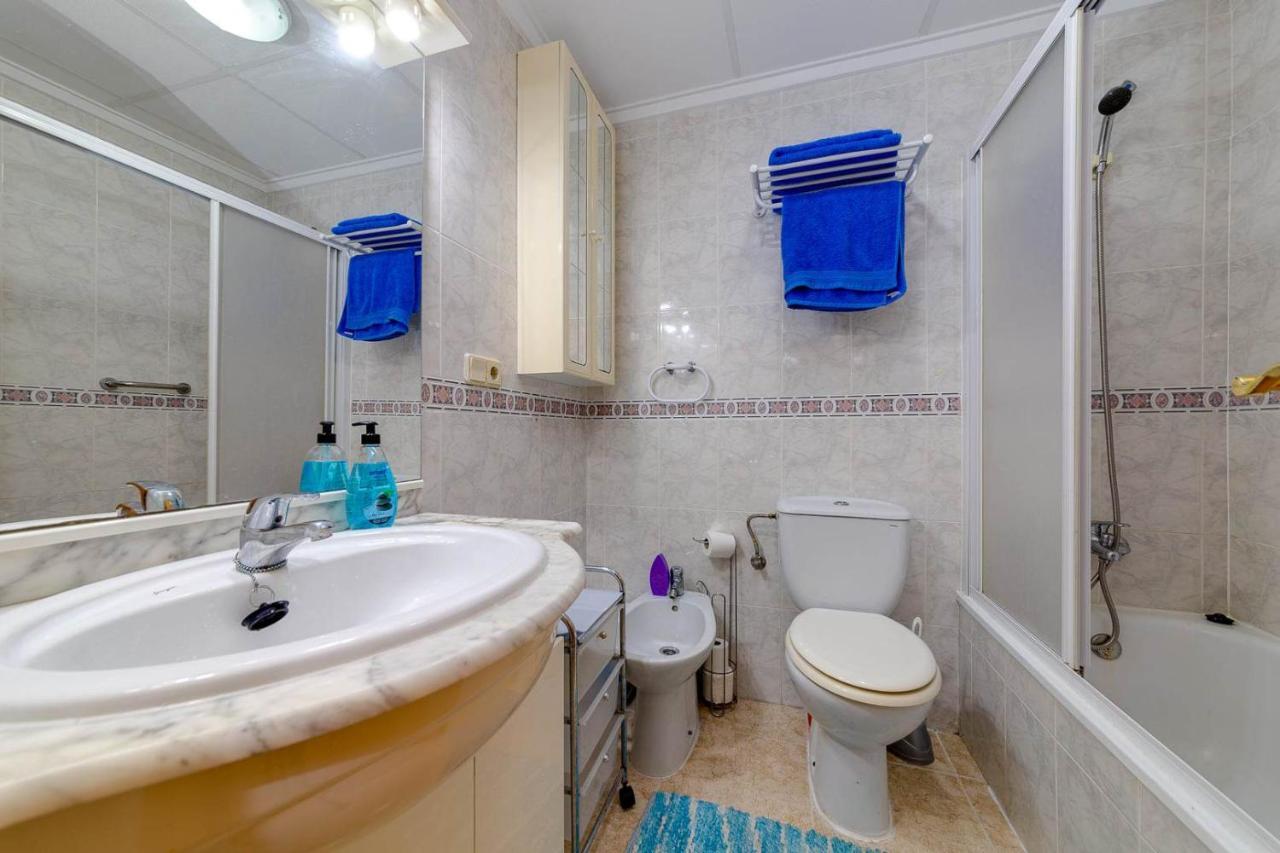 Cozy Appartment Torrevieja At Irina エクステリア 写真